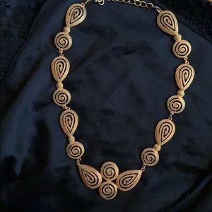 90’s vintage gold swirl necklace